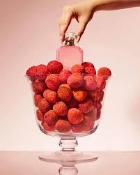 Kayali Eden Sparkling Lychee 39 Type